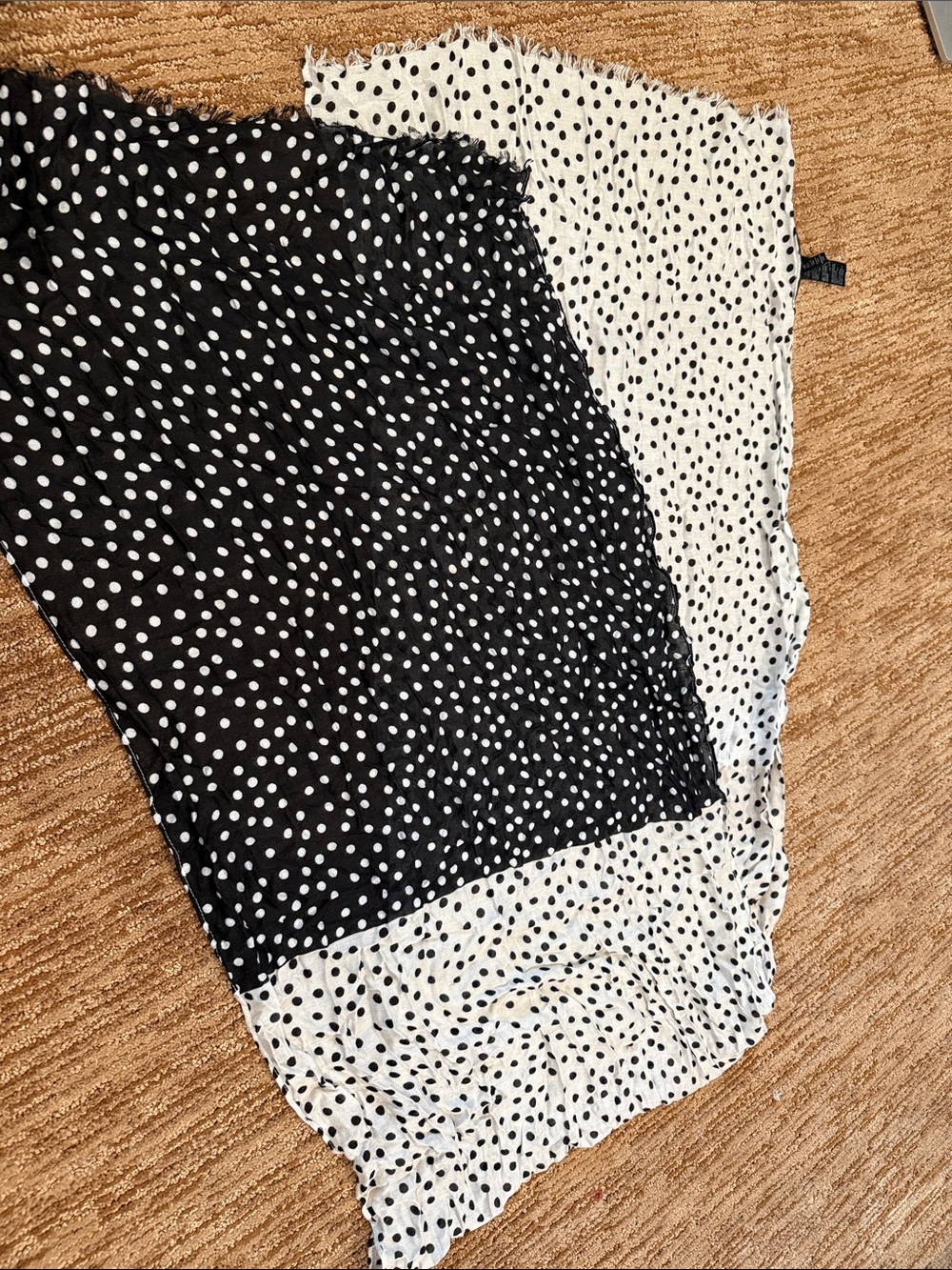 White House Black Market Black & White Polka Dot Scarf